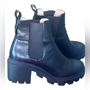 Steve Madden Amulet Black Ankle Booties